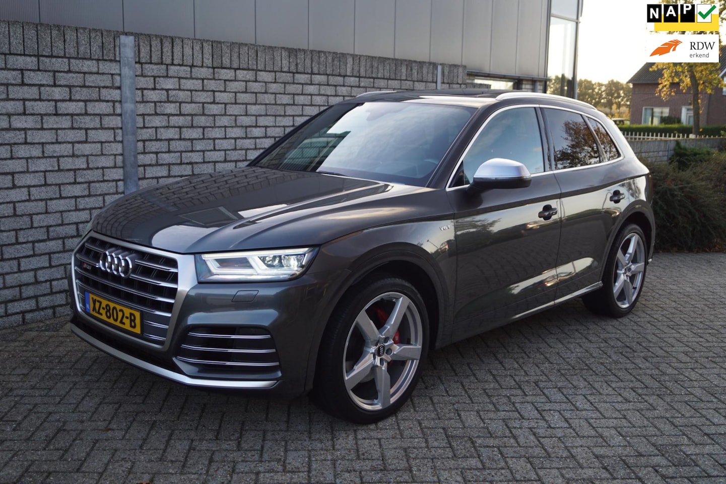 Audi SQ5 - 3.0 TFSI Quattro Pro Line Plus Autom 355 PK Panodak Leder Luchtvering Navi Camera 2x PDC S - AutoWereld.nl