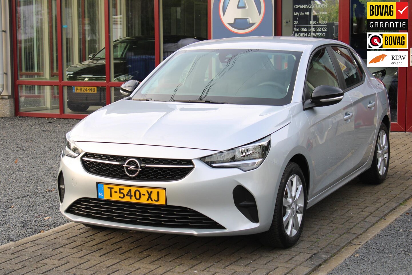 Opel Corsa - 1.2 Edition NAVI AIRCO LMV - AutoWereld.nl