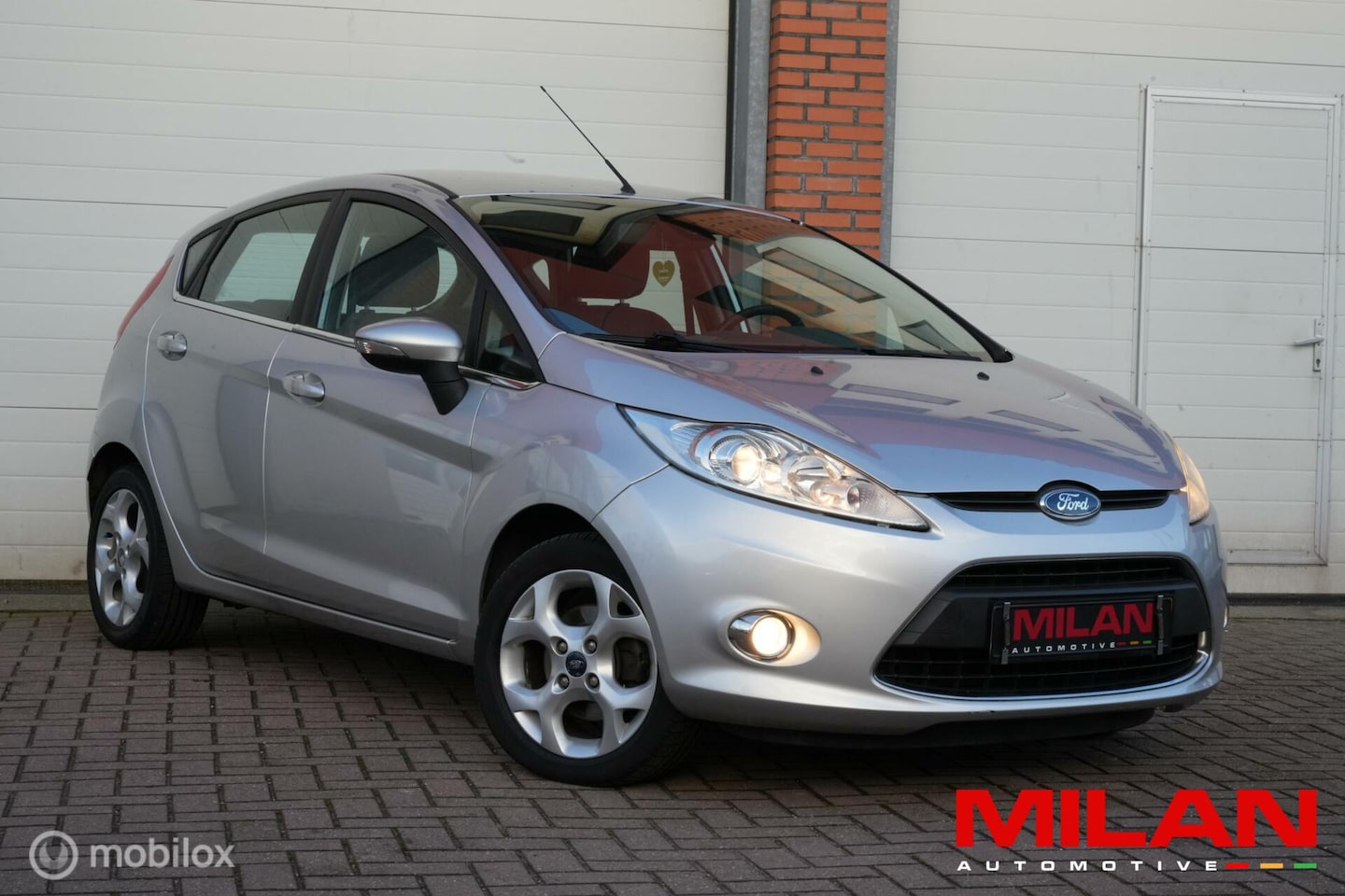 Ford Fiesta - 1.4 Titanium AUTOMAAT NAP AIRCO DEALER ONDERHOUDEN NETTE AUTO - AutoWereld.nl