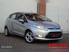 Ford Fiesta - 1.4 Titanium AUTOMAAT NAP AIRCO DEALER ONDERHOUDEN NETTE AUTO