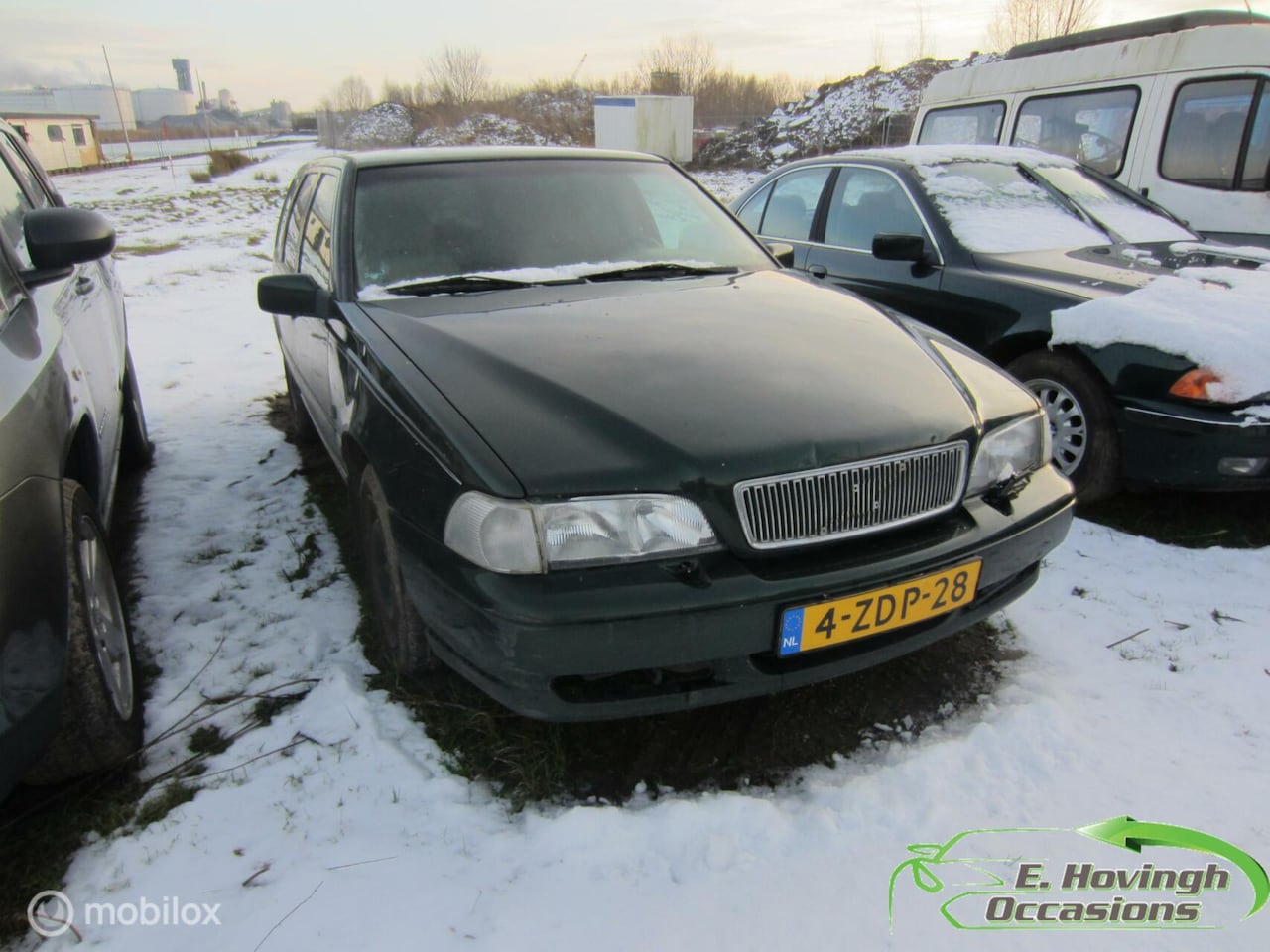 Volvo V70 - 2.5 TDI V-Line 2.5 TDI V-Line - AutoWereld.nl