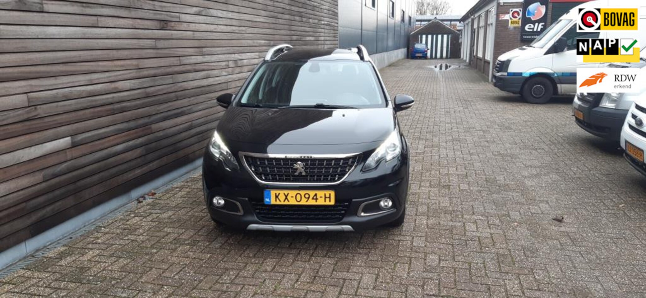 Peugeot 2008 - 1.2 PureTech Allure 1.2 PureTech Allure - AutoWereld.nl