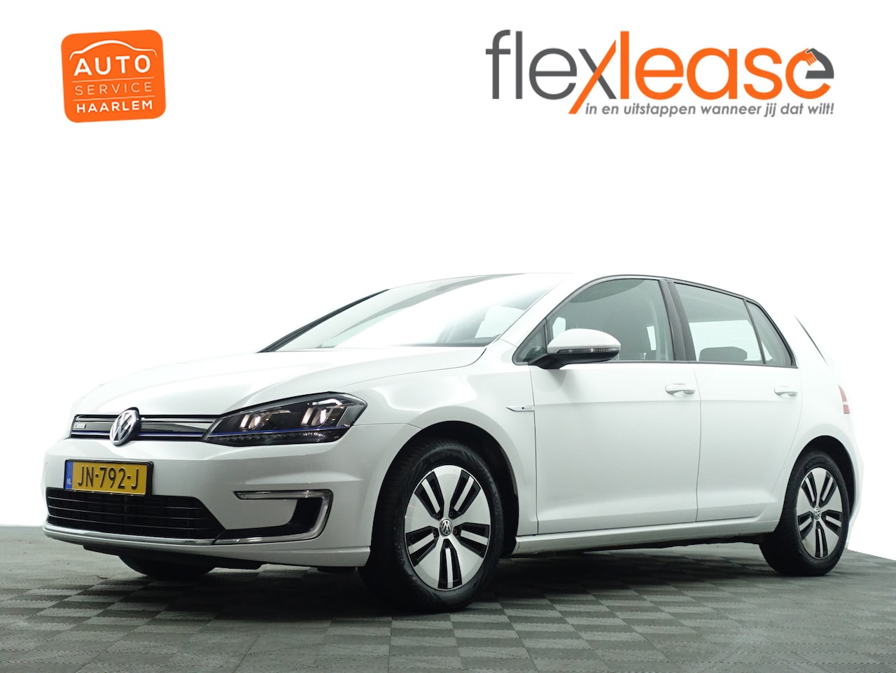 Volkswagen e-Golf - Highline Aut- [ Volledig Electrisch ] (19239,- INCL) Xenon Led, Carplay - AutoWereld.nl