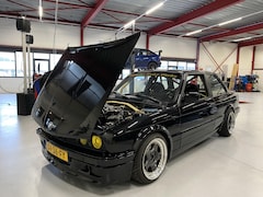 BMW 3-serie - E30 325i I SHOW/DRIFT AUTO I M-TECH 2 I GERESTAUREERD I