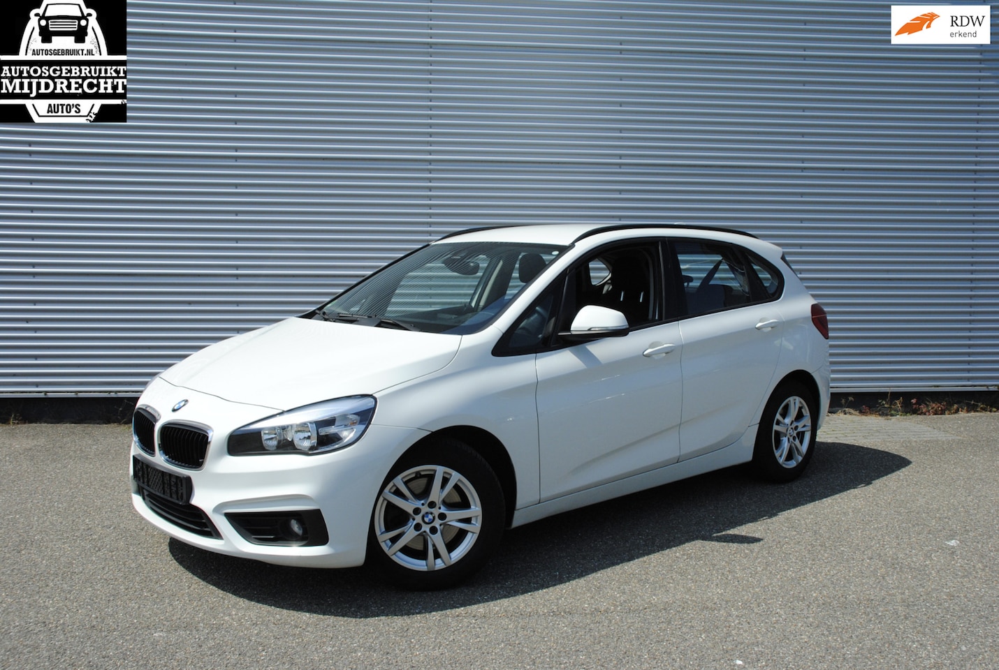 BMW 2-serie Active Tourer - 218i Executive / Cruise / Volledig Onderhouden - AutoWereld.nl