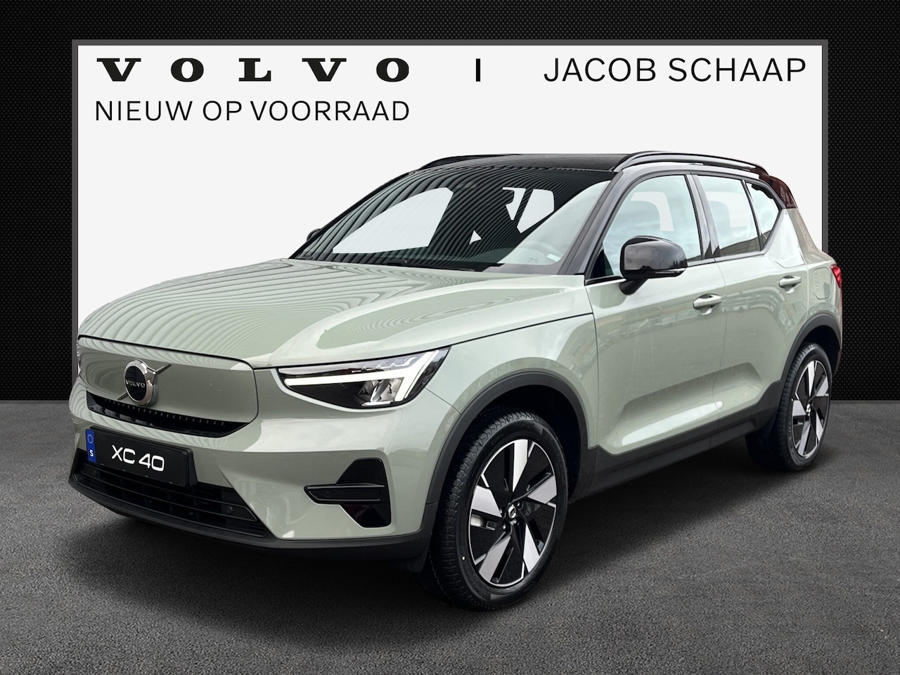 Volvo XC40 - Single Motor Plus 69 kWh / NIEUW / Sage Green / 19" Velgen / - AutoWereld.nl