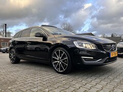 Volvo V60 - 2.4 D5 Twin Engine Summum Special Edition AWD Aut. (INCL.BTW) *SUNROOF | ACC | XENON | VOL