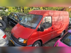 Ford Transit - 100