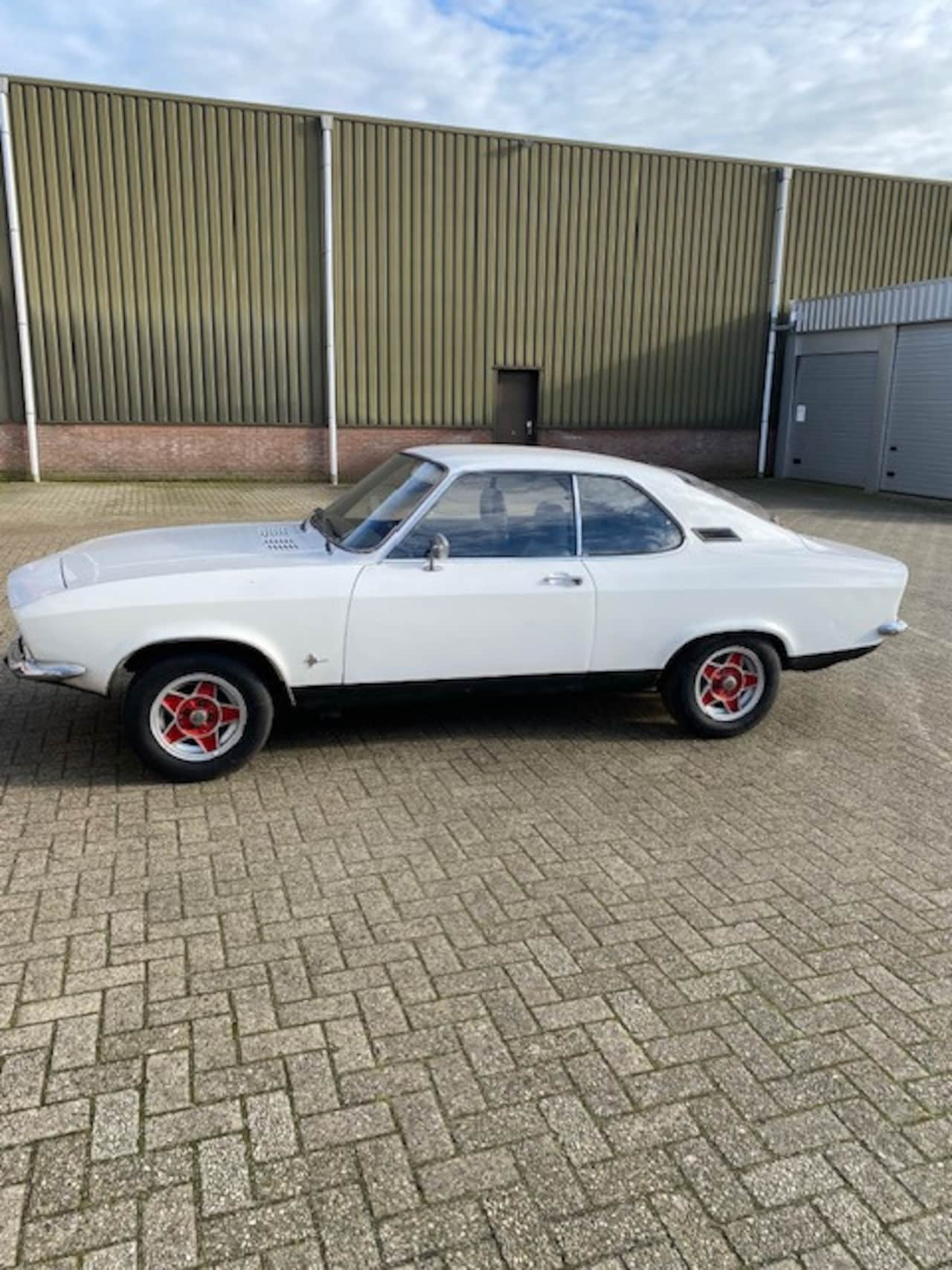 Opel Manta - AUTOMATIC - AutoWereld.nl