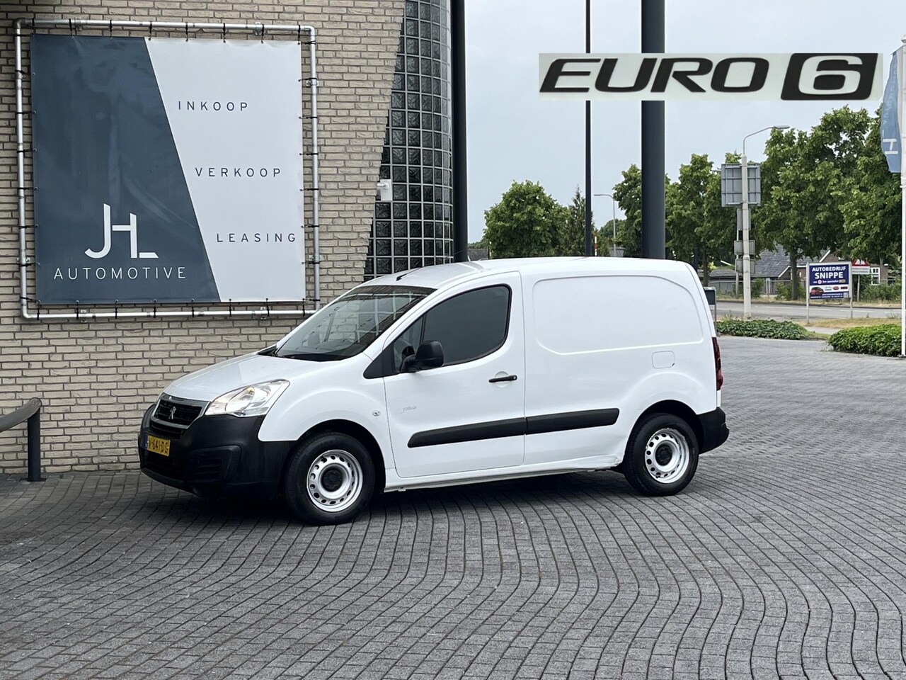 Peugeot Partner - 1.6 HDi 75 L1 XR*A/C*PDC*BLUETOOTH*DEALER ONDERH.* - AutoWereld.nl