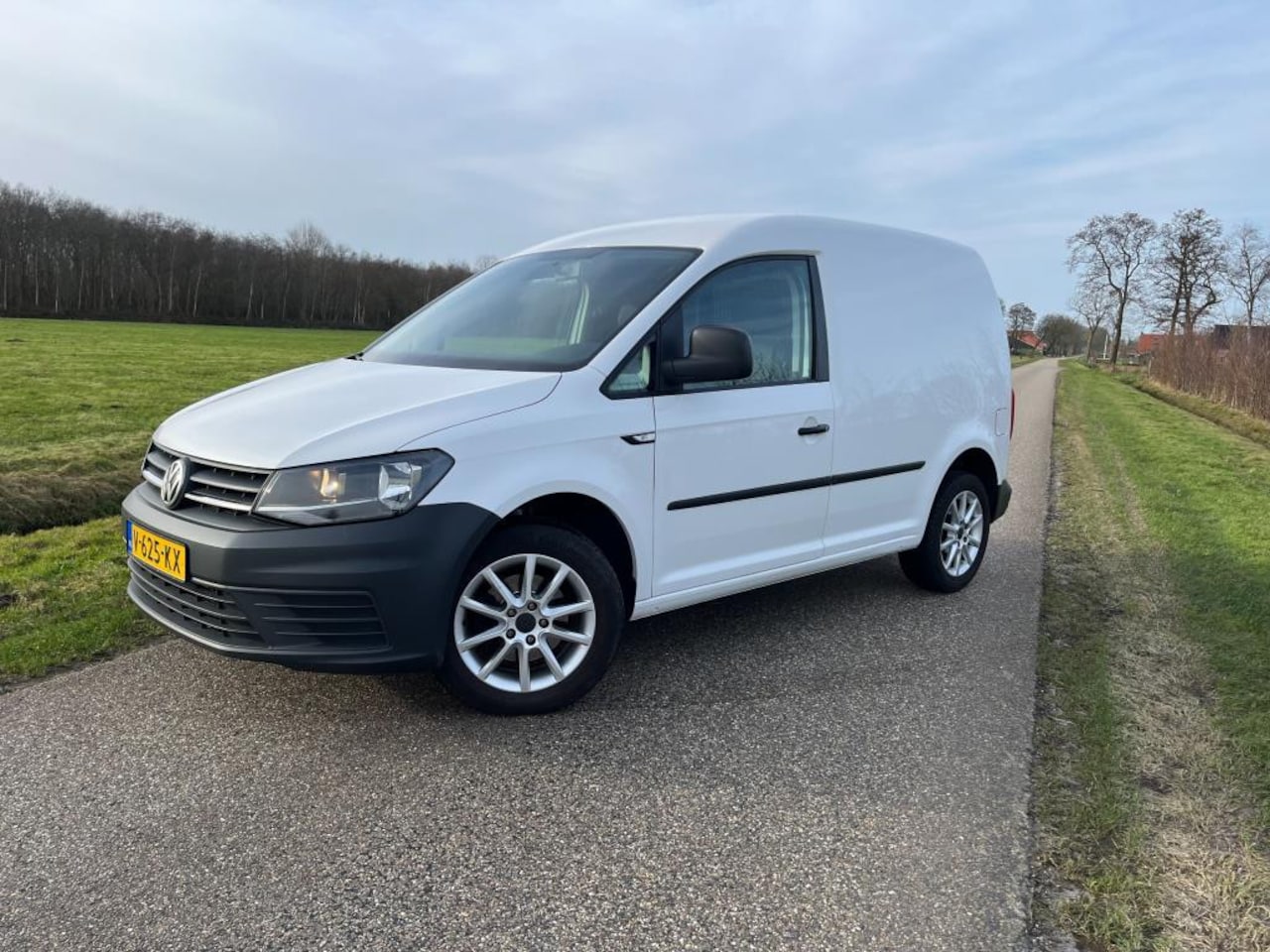 Volkswagen Caddy - 2.0 TDI L1H1 BMT Trendline Airco LM - AutoWereld.nl