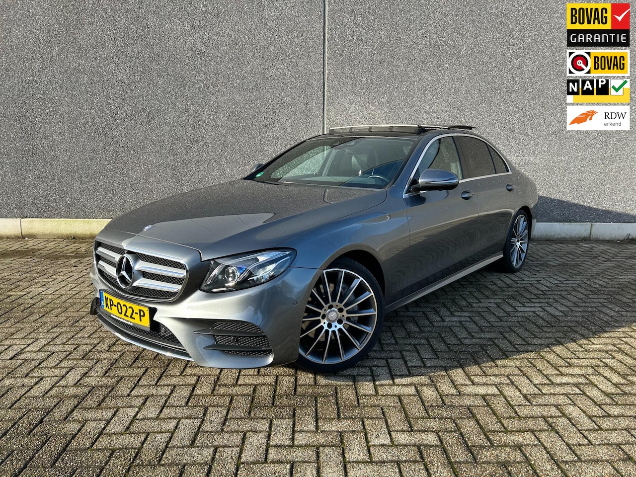 Mercedes-Benz E-klasse - 200 Ambition AMG | BOMVOL | PANO | HEAD-UP | VIRTUAL | 20" LM | INTELLIGENT LIGHT | GARANT - AutoWereld.nl