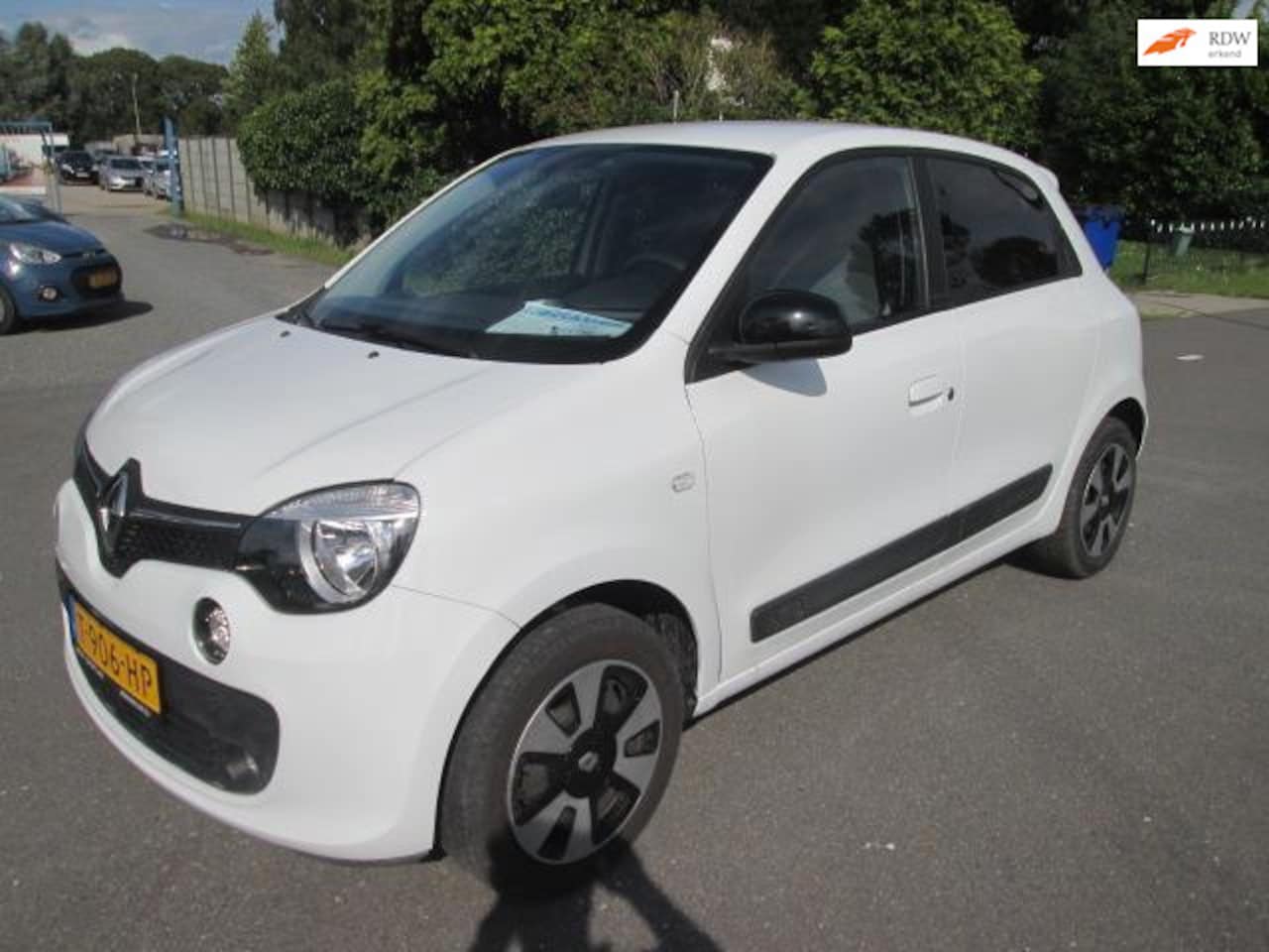 Renault Twingo - 1.0 SCe Limited - Handgeschakeld - AutoWereld.nl