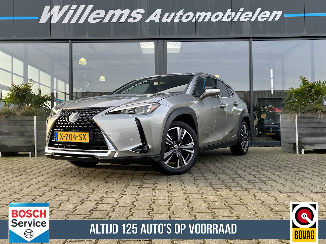 Lexus UX - 250h AWD Executive Line Elektrische Klep, Adaptive Cruise & Camera - AutoWereld.nl