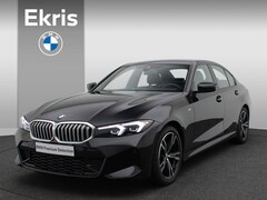 BMW 3-serie - Sedan 318i M Sportpakket / Live Cockpit Professional / Lederen Sportstoelen / 18"