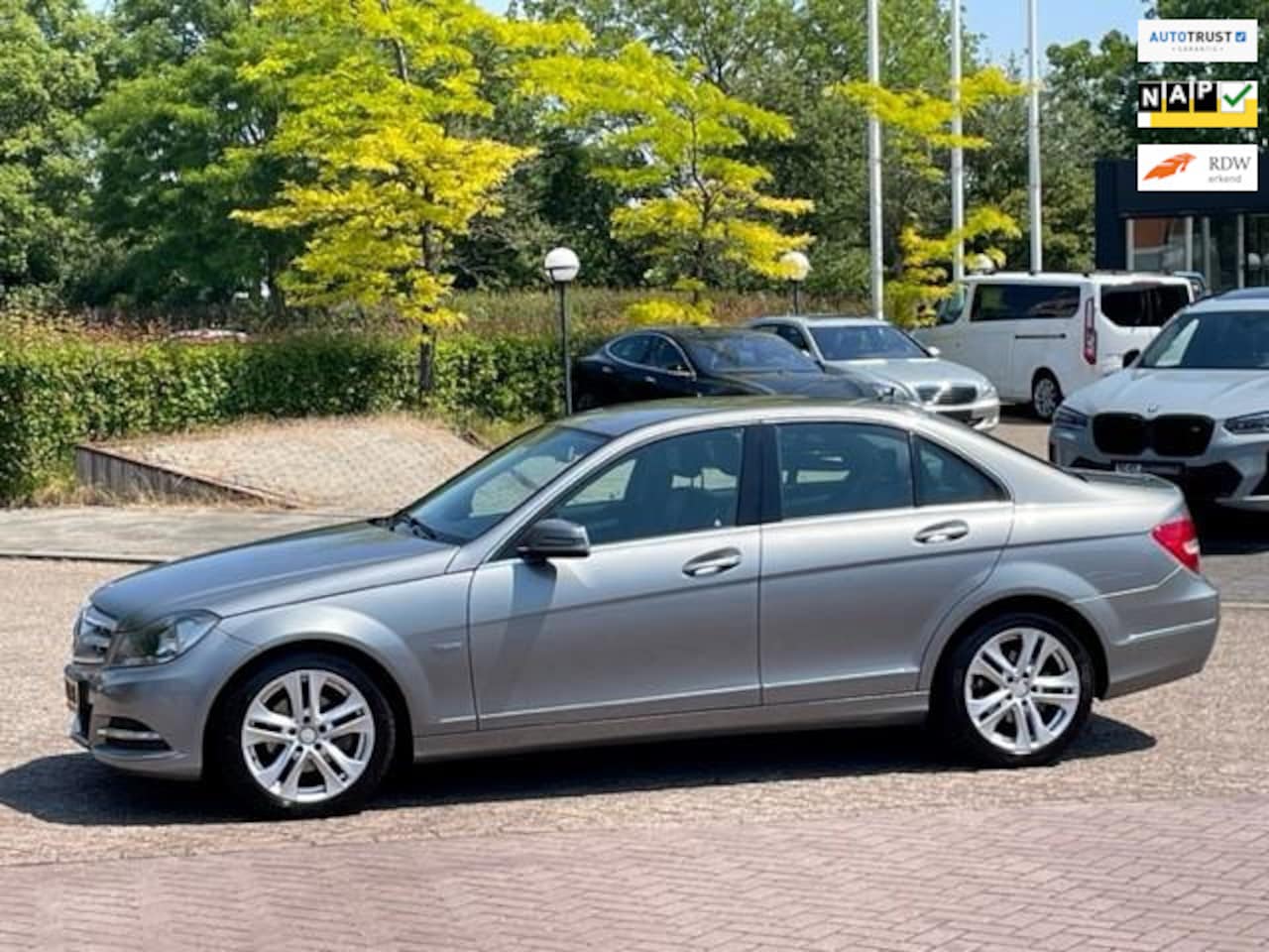 Mercedes-Benz C-klasse - 180 Business Class 125! Avantgarde 180 Business Class 125! Avantgarde,bj.2013,grijs,leder,climate,navigatie,APK 02/2025 ,NAP - AutoWereld.nl