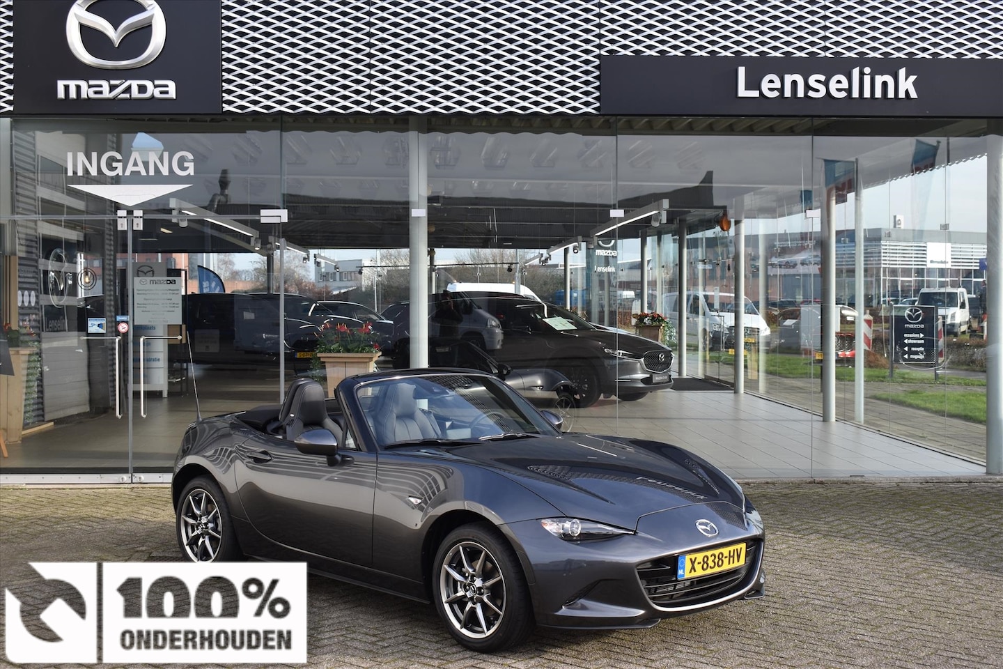 Mazda MX-5 - Roadster 1.5 Skyactiv-G 132pk Exclusive-Line | BOSE | Camera | Leer | Machine grey | Navig - AutoWereld.nl