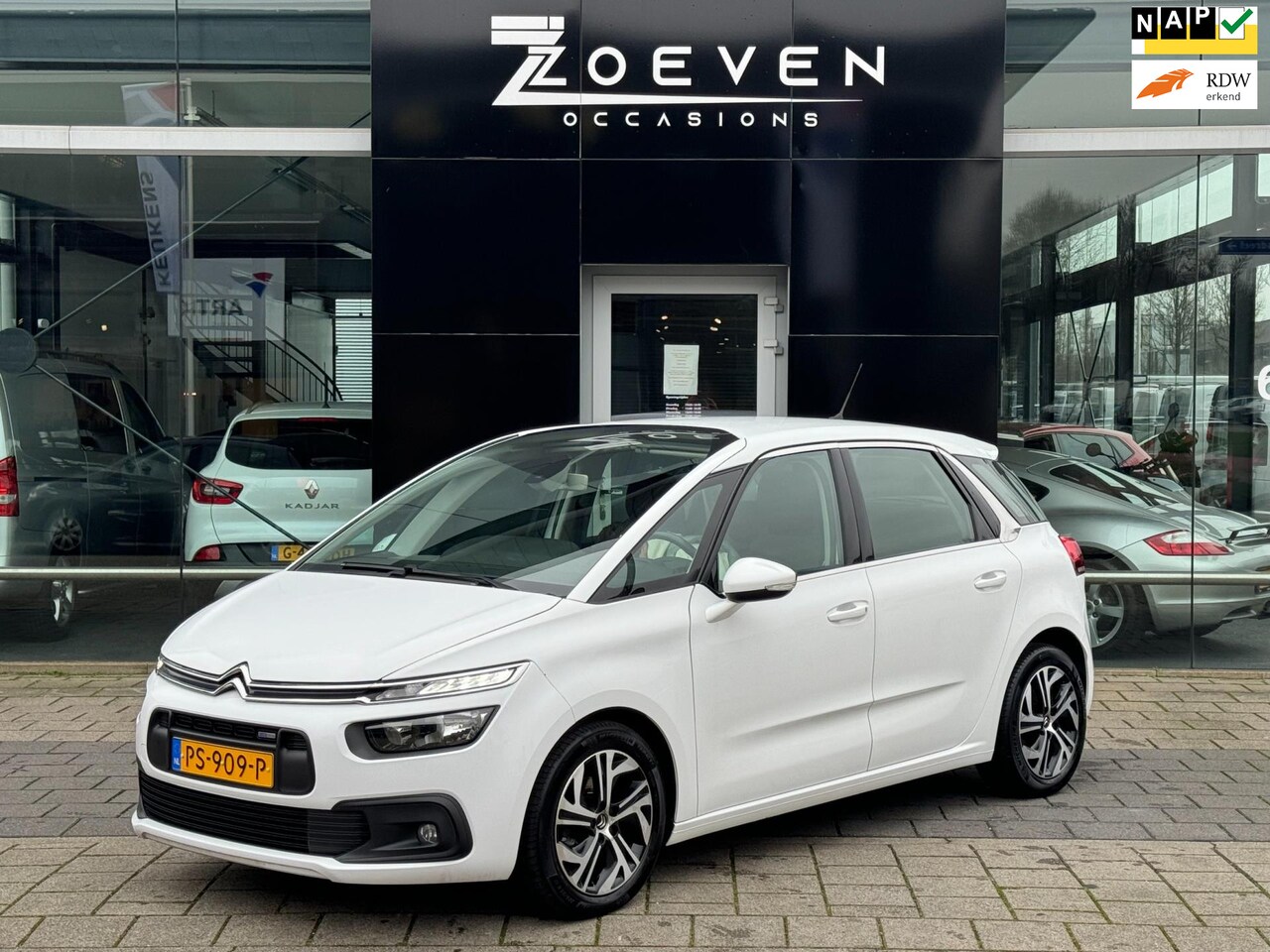 Citroën C4 Picasso - 1.2 PureTech Selection 1.2 PureTech Selection - AutoWereld.nl