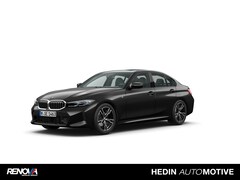 BMW 3-serie - Sedan 318i | M Sportpakket | Parking Assistant | Elektrisch bediend glazen schuif-/kanteld