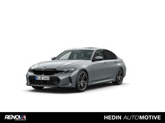 BMW 3-serie - Sedan 320i | M Sportpakket | Elektrisch verwarmde voorstoelen | Driving Assistant | Achter