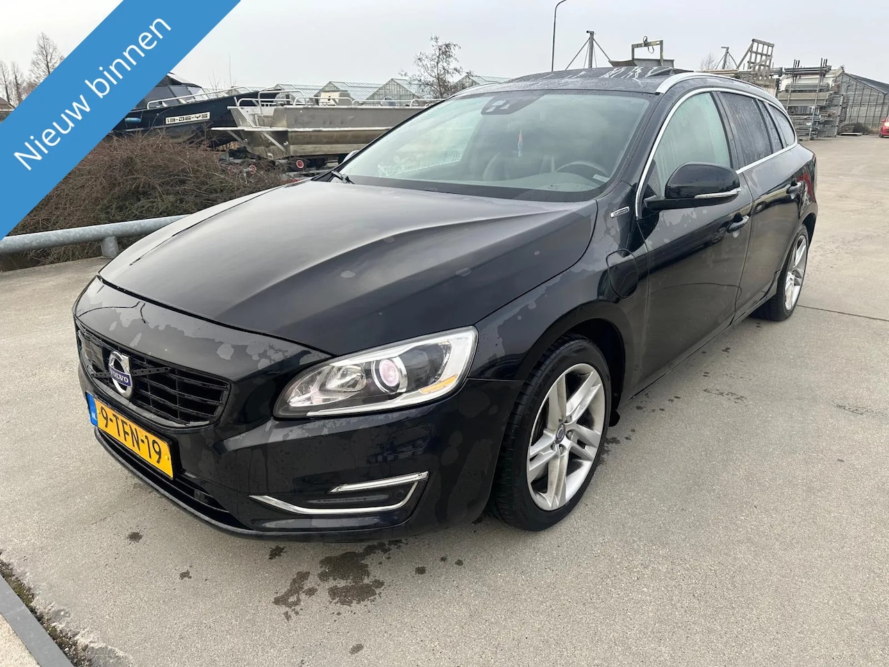 Volvo V60 - 2.4 D6 AWD Plug-In Hybrid Summum 2.4 D6 AWD Plug-In Hybrid Summum - AutoWereld.nl