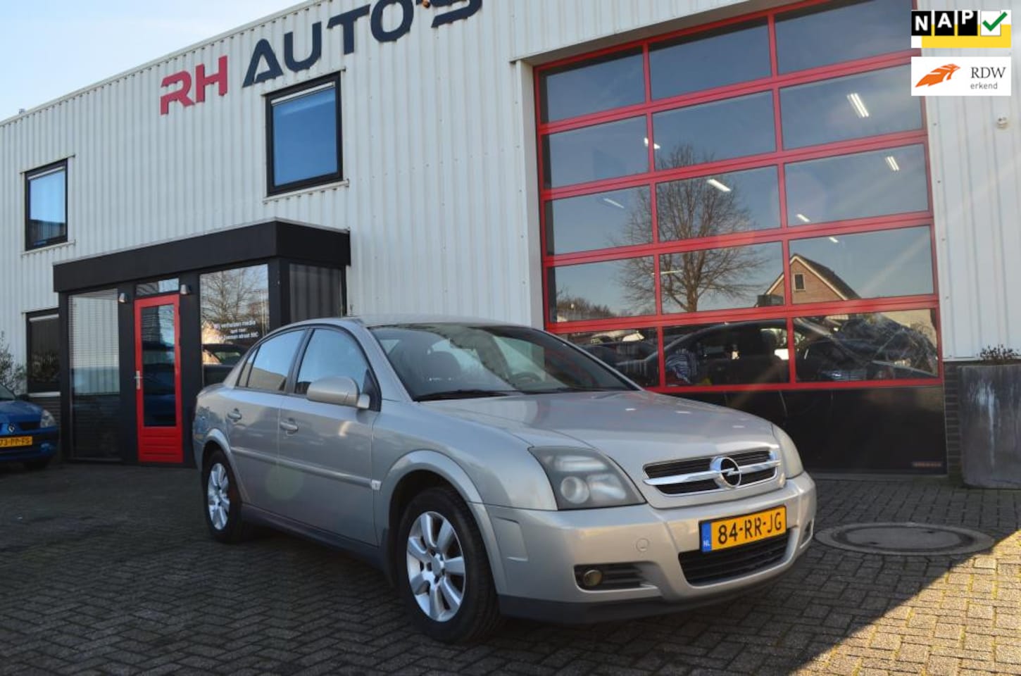 Opel Vectra - 1.8-16V V-line 1.8-16V V-line - AutoWereld.nl