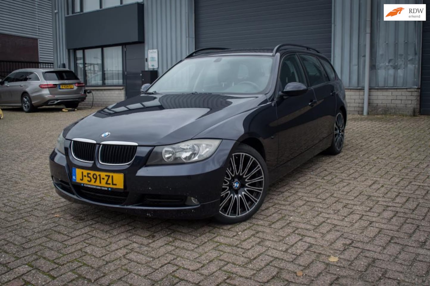 BMW 3-serie Touring - 320d Business Line 320d Business Line - AutoWereld.nl