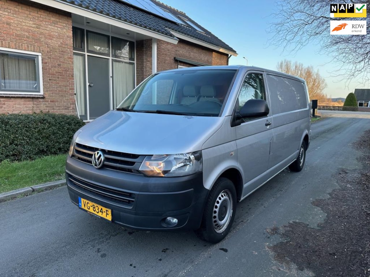 Volkswagen Transporter - 2.0 TDI L2H1 BM DC Trendline NAVI PDC AIRCO GOED ONDERHOUD - AutoWereld.nl