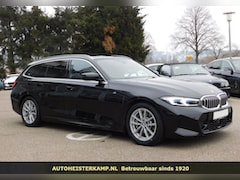 BMW 3-serie Touring - 330d 286 PK M-Sport ACC Head-Up EL. Sportstoelen Trekhaak