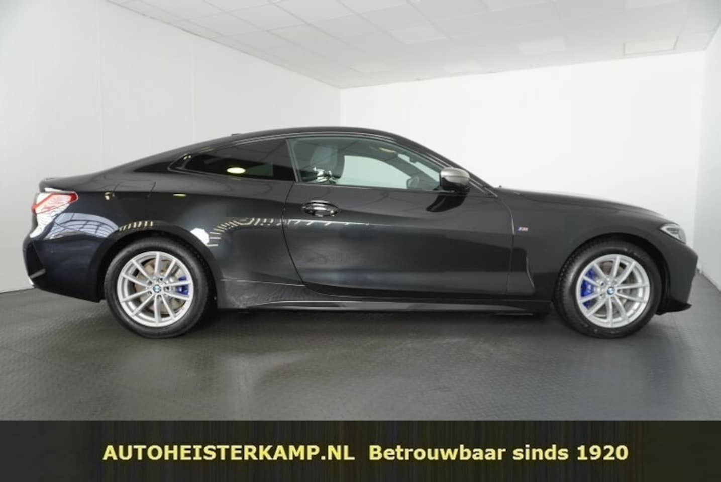 BMW 4-serie Coupé - M440i xDrive 374 PK ACC EL. Sportstoelen Leder Camera - AutoWereld.nl