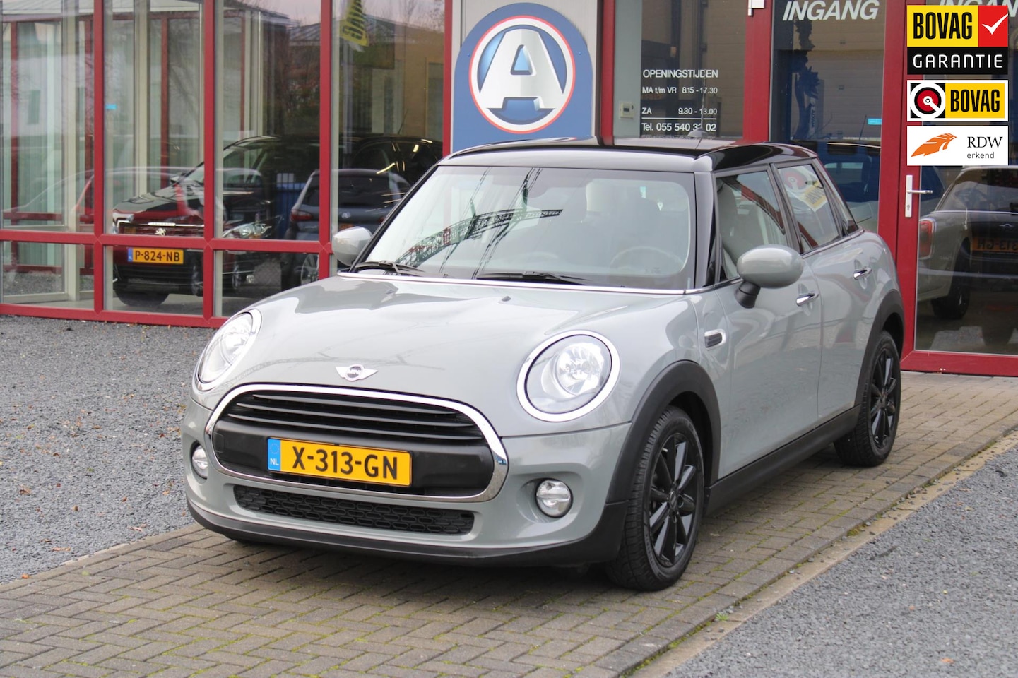 MINI One - 1.5 Chili 5DRS NAVI AUTOMAAT - AutoWereld.nl