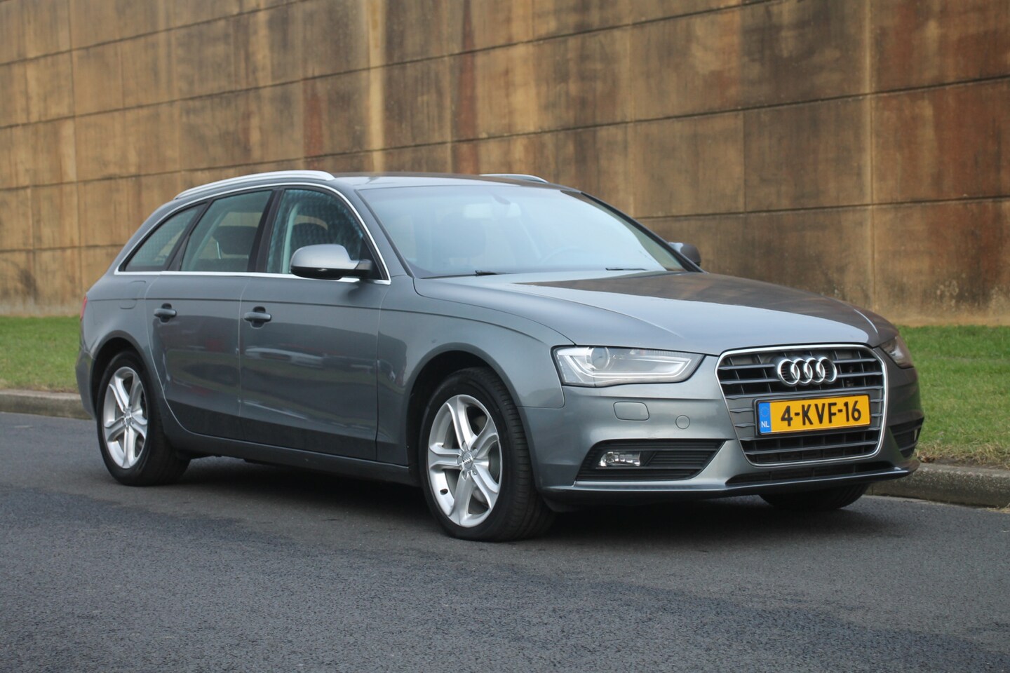 Audi A4 Avant - 1.8 TFSI Business Edition 1.8 TFSI Business Edition - AutoWereld.nl