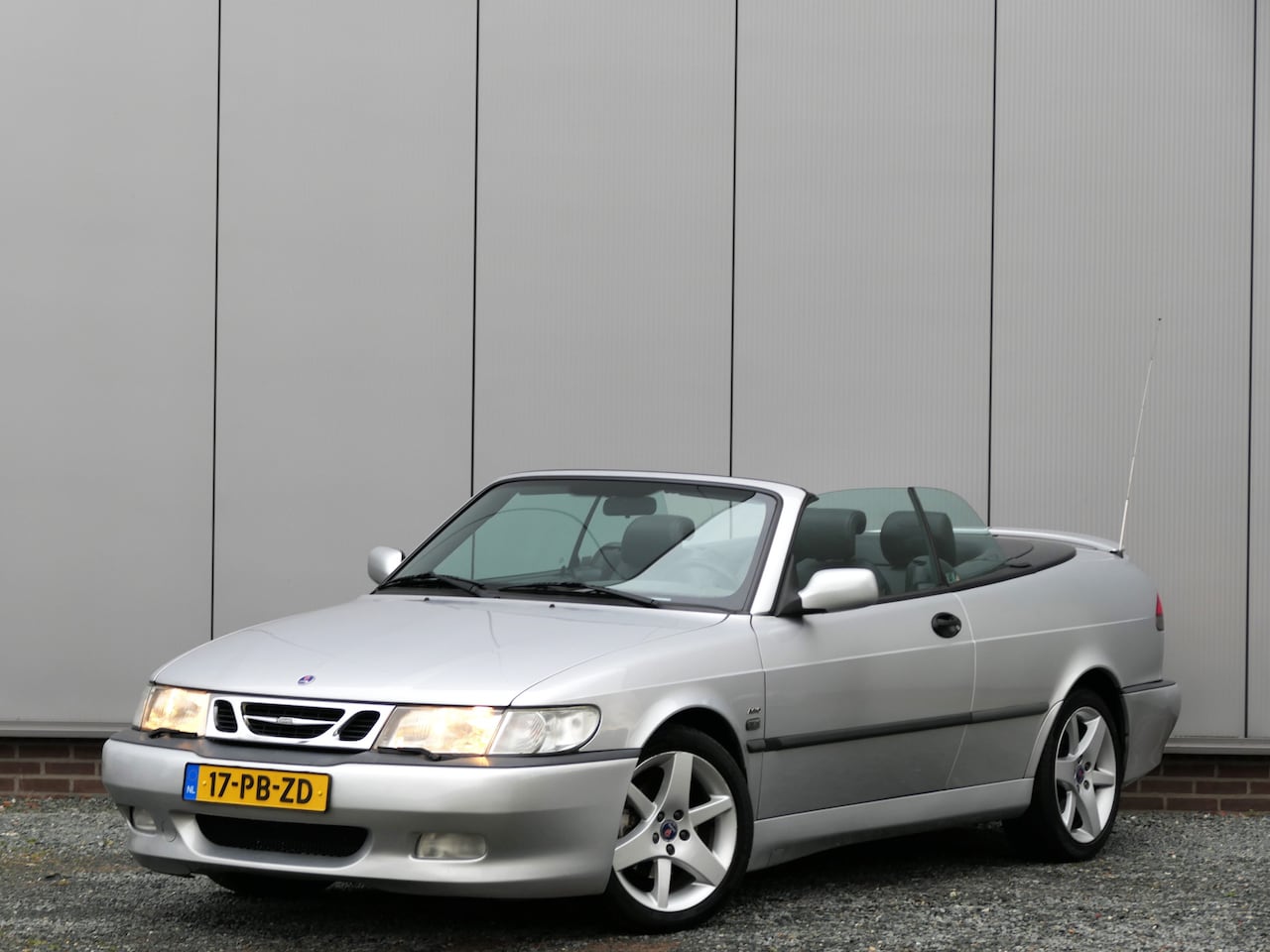 Saab 9-3 Cabrio - 2.0 Turbo AUT Aero Leer / Trekhaak / Stoelverwarming - AutoWereld.nl