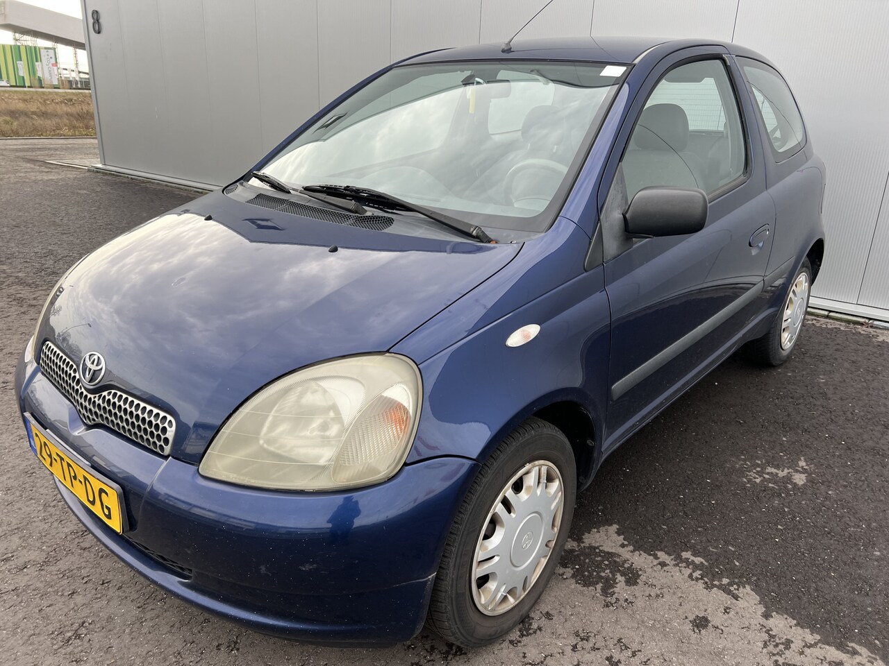 Toyota Yaris - 1.0-16V VVT-i Terra 1.0-16V VVT-i Terra - AutoWereld.nl