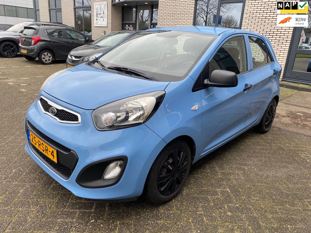 Kia Picanto - 1.0 CVVT EconomyLine / apk / nap / 5drs / lage kmstand / nette auto!!!!! - AutoWereld.nl