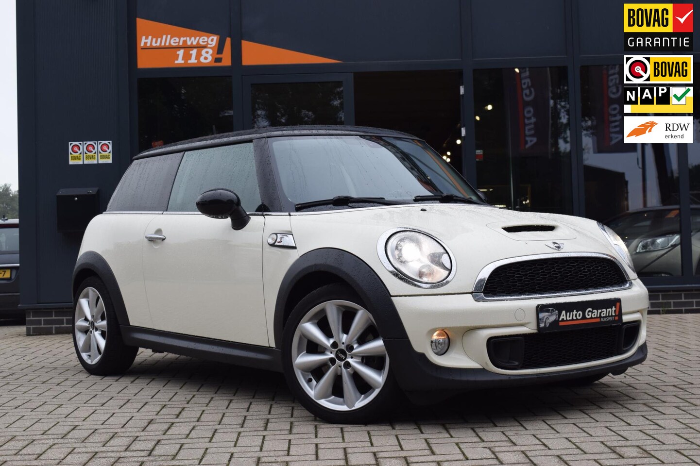 MINI Cooper S - 1.6 Chili/xenon/navi/panoramadak - AutoWereld.nl