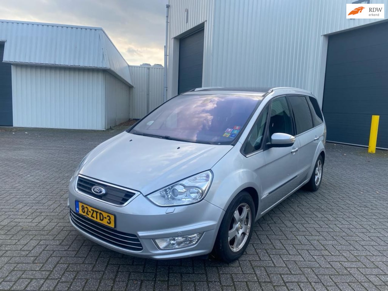 Ford Galaxy - 2.0 SCTi Titanium 7P AUT / LEES TEKST! - AutoWereld.nl