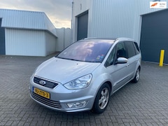 Ford Galaxy - 2.0 SCTi Titanium 7P AUT / LEES TEKST