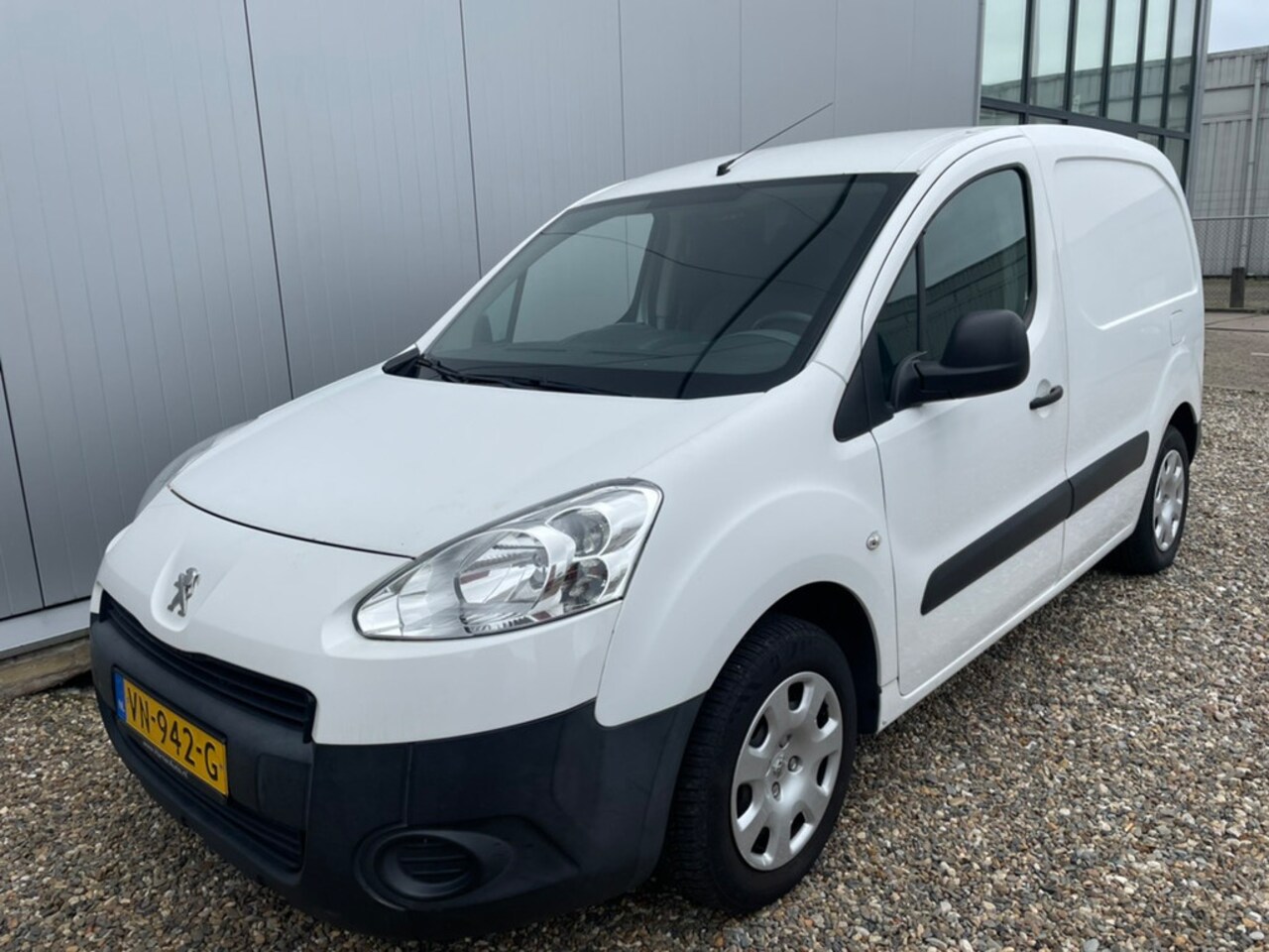 Peugeot Partner - 120 1.6 e-HDI L1 XT Profit + - AutoWereld.nl