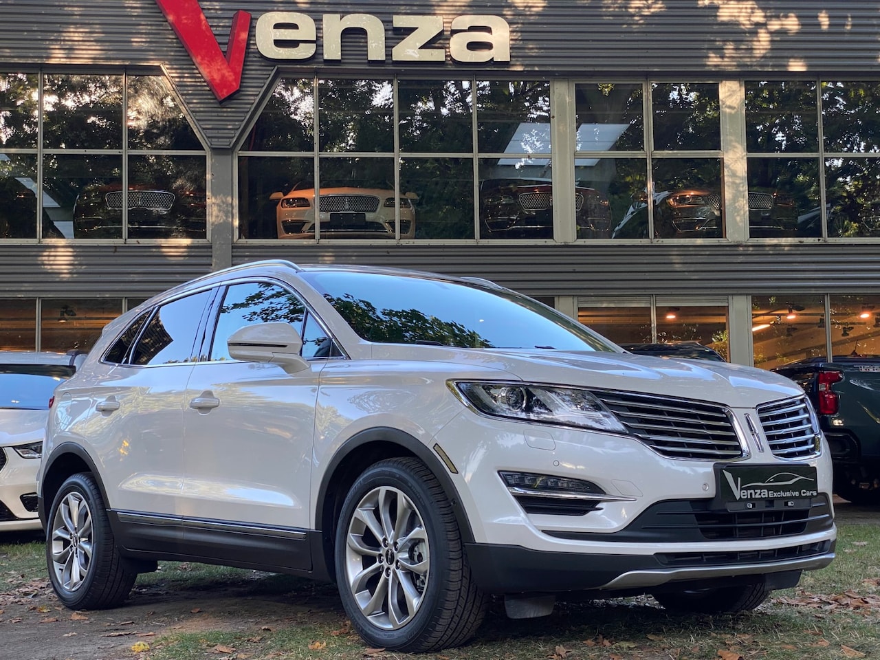 Lincoln MKC - 2.0T Reserve Premium FINAL EDITION 31% KORTING - AutoWereld.nl