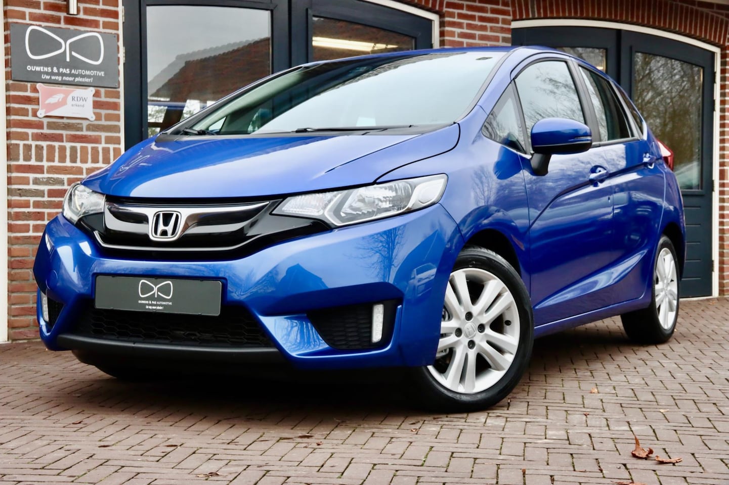 Honda Jazz - 1.3 i-VTEC | AIRCO | CRUISE CONTROL | STOELVERWARMING - AutoWereld.nl