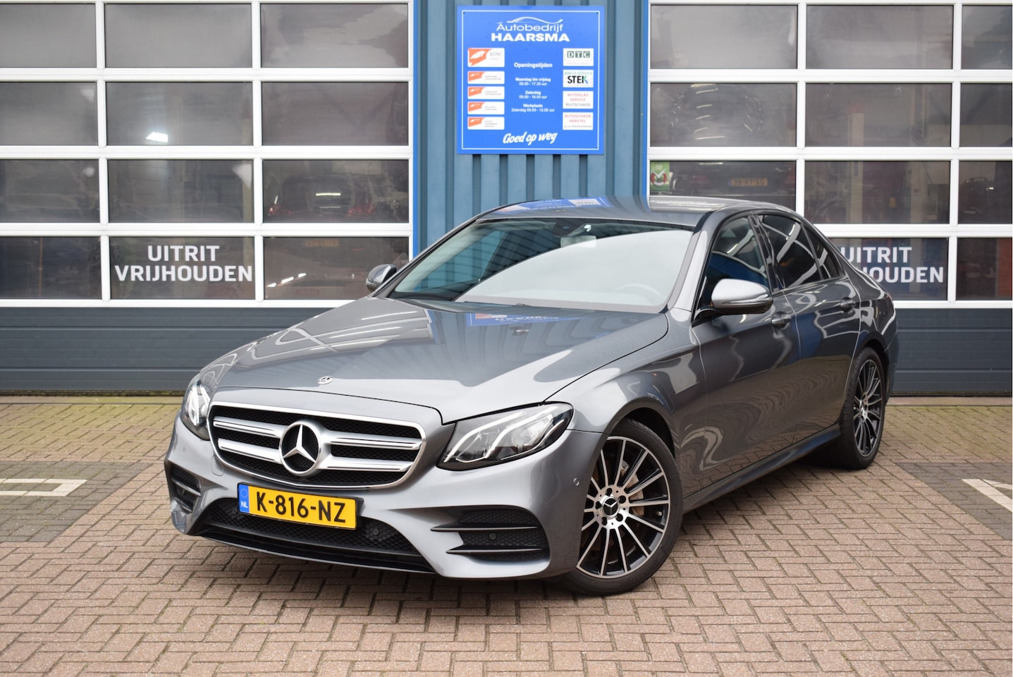 Mercedes-Benz E-klasse - 200 Prestige Plus AMG Pakket Automaat Navi - AutoWereld.nl