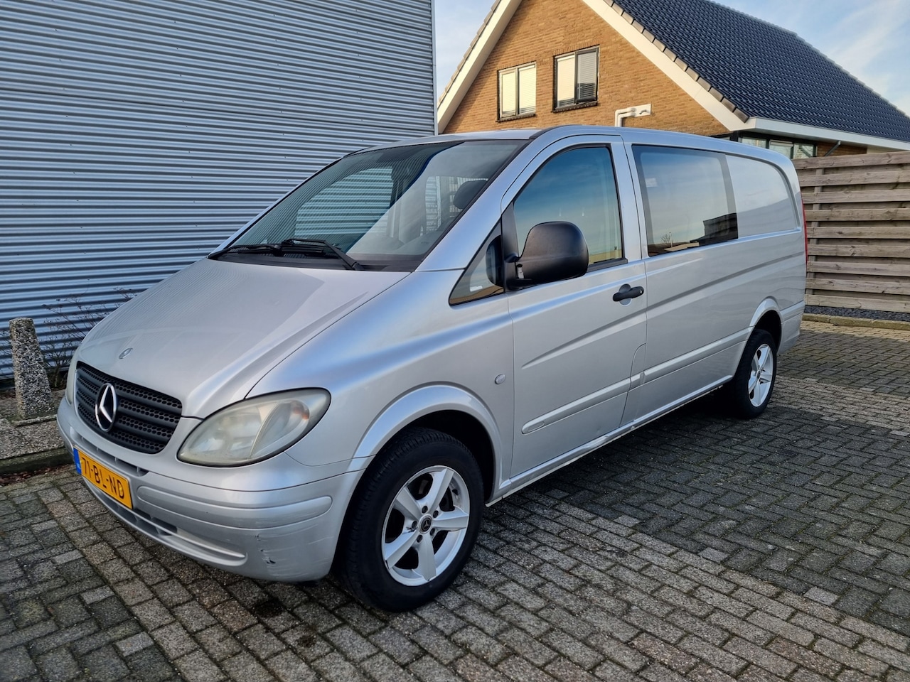 Mercedes-Benz Vito - 109 CDI 320 Lang DC Ambiente luxe Airco Bj:2004 NAP! - AutoWereld.nl