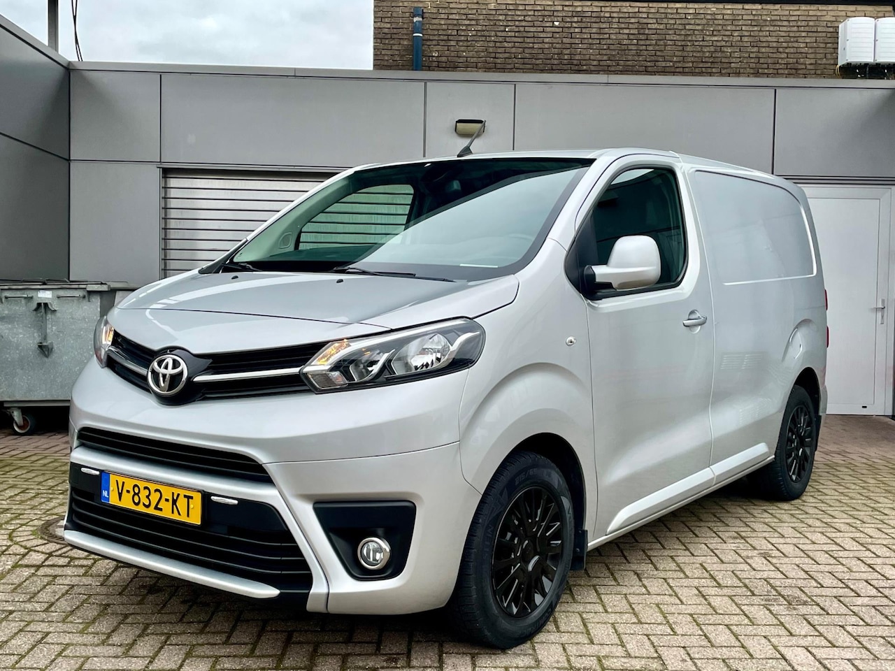 Toyota ProAce Compact - 2.0 D-4D Professional Navi eerste eigenaar - AutoWereld.nl