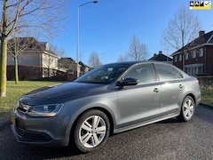 Volkswagen Jetta - 1.4 TSI Hybrid Comfortline