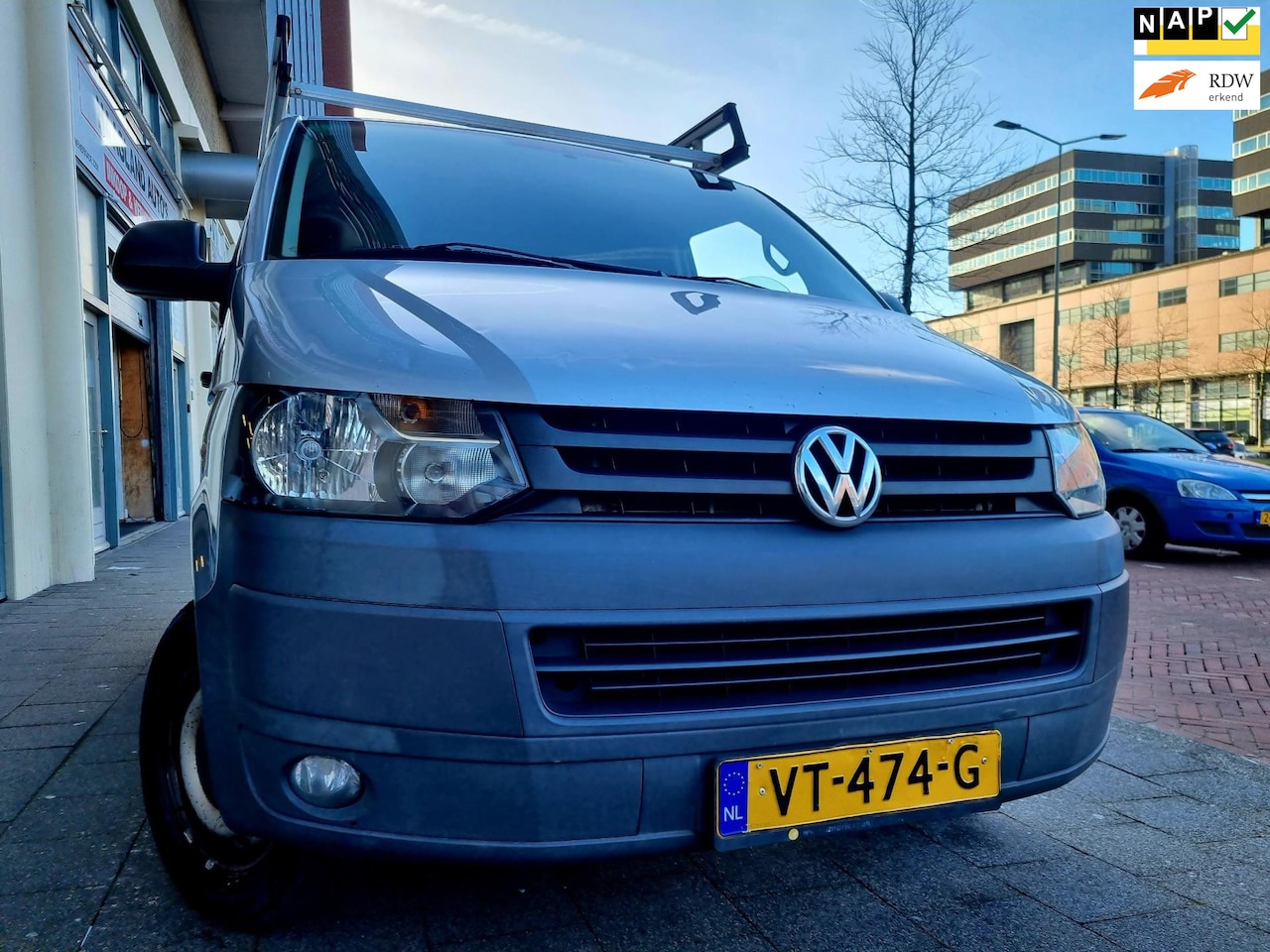 Volkswagen Transporter - 2.0 TDI L1H2 Automaat Airco Navi ParkSens - AutoWereld.nl