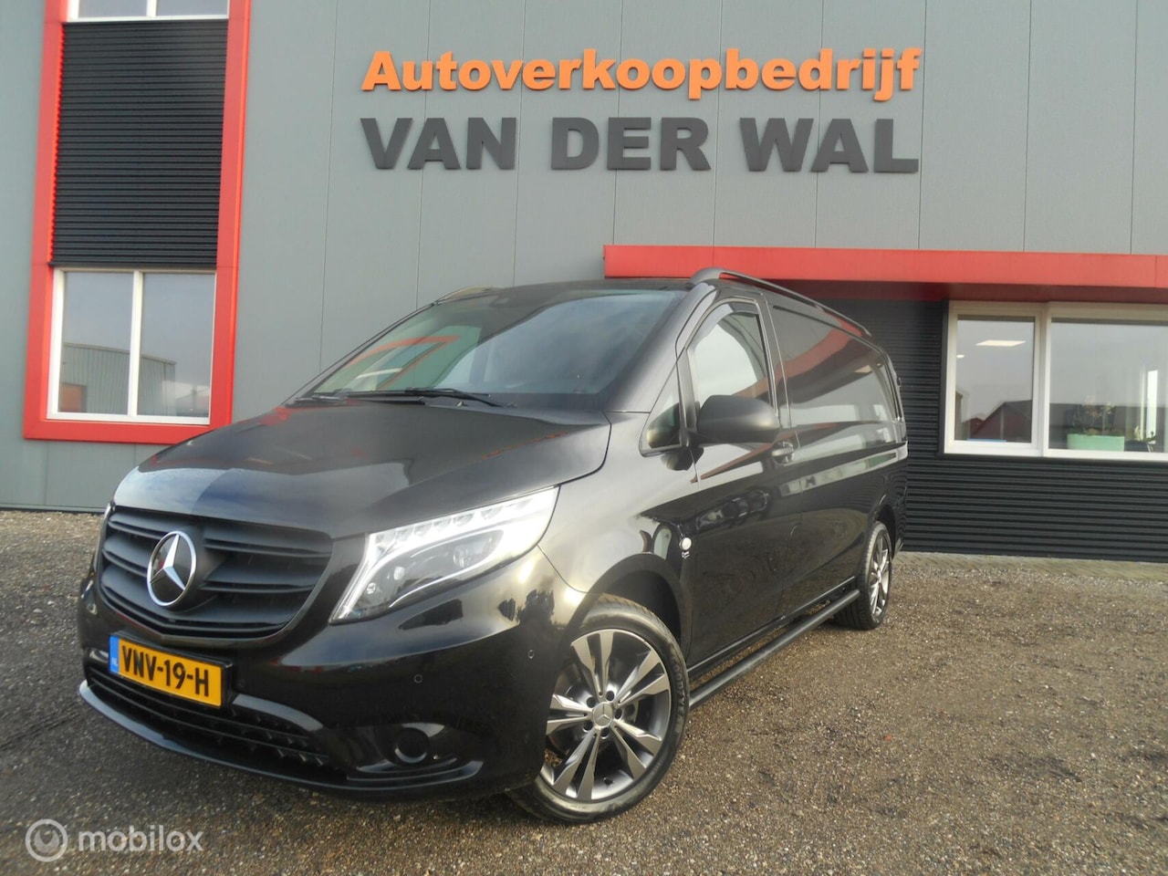 Mercedes-Benz Vito - Bestel 114 CDI Lang DC Comfort - AutoWereld.nl