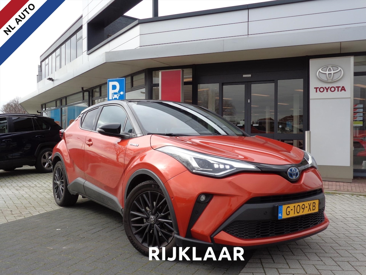 Toyota C-HR - 2.0 Hybrid 184pk CVT Launch Edition | NAVI | LEDER | CAMERA | ELEKTRISCHE STOELVERSTELLING - AutoWereld.nl