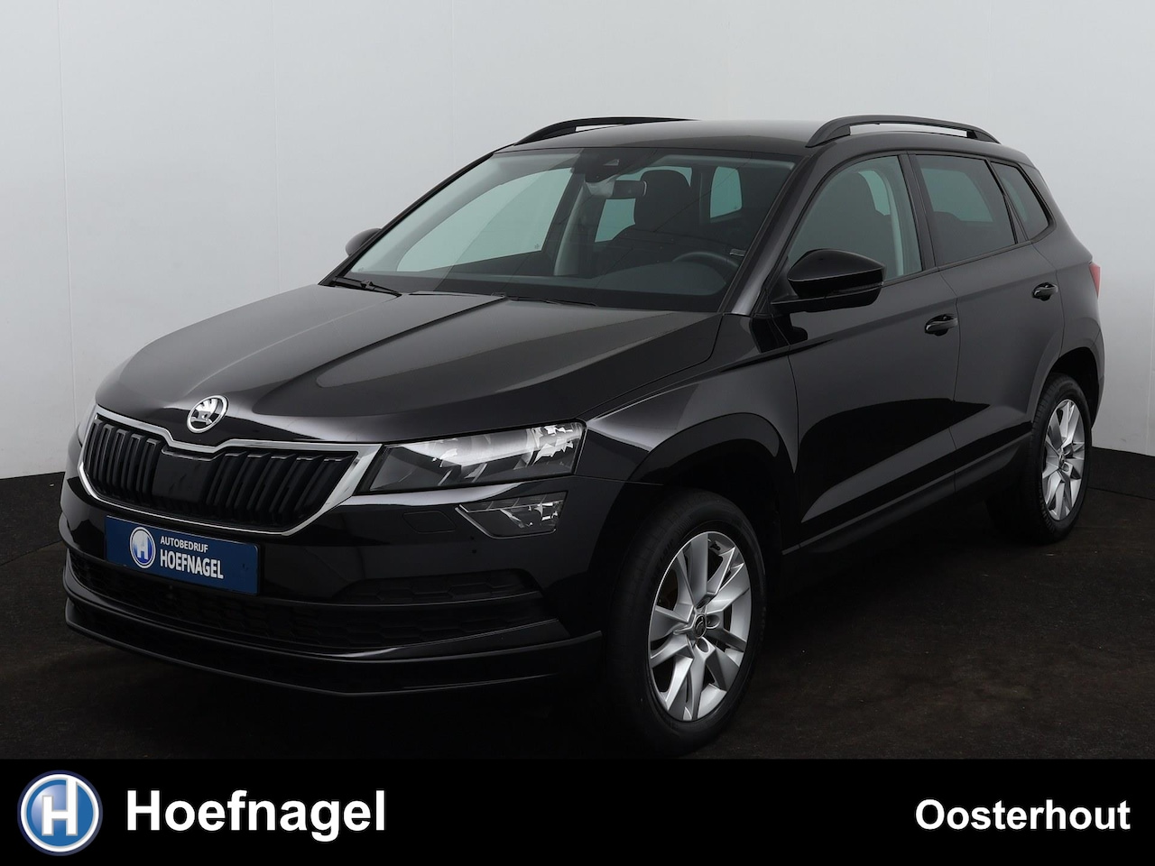 Skoda Karoq - 1.5 TSI ACT Business Edition | Automaat | Stoelverwarming | Cruise Control - AutoWereld.nl