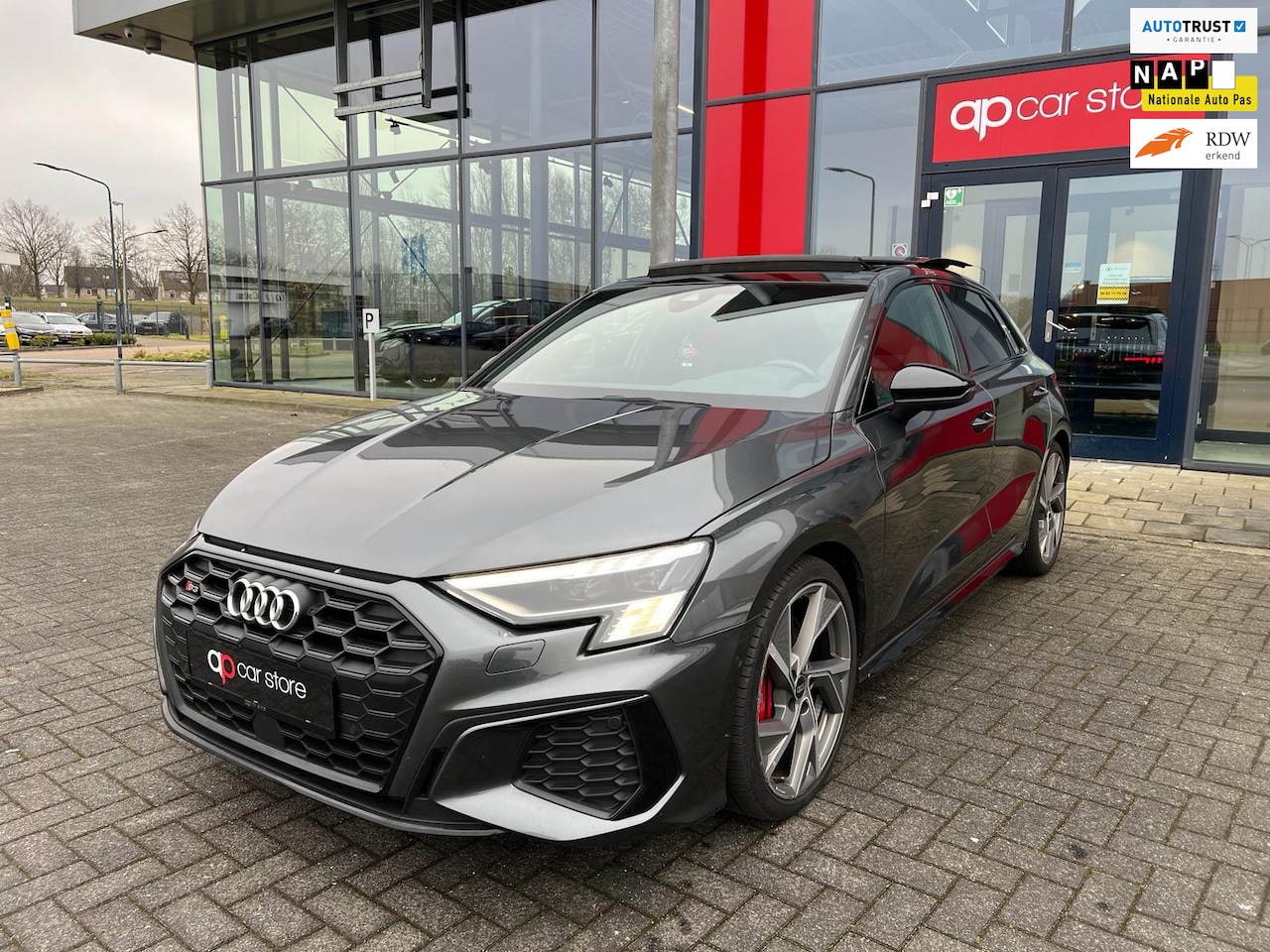 Audi S3 - Sportback 2.0 TFSI S3 quattro Edition One - AutoWereld.nl